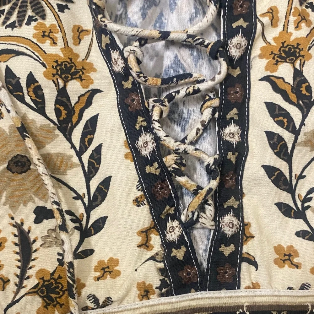 ANTHROPOLOGY Bohemian Black and Cream Patterned Blouse